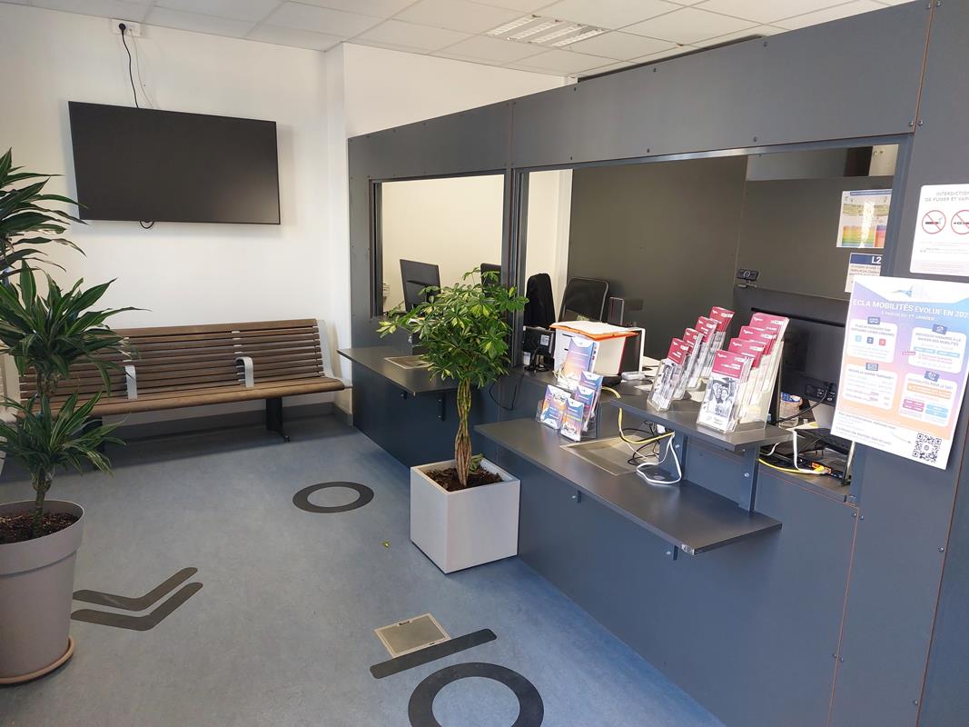 Gare de Lons-le-Saunier